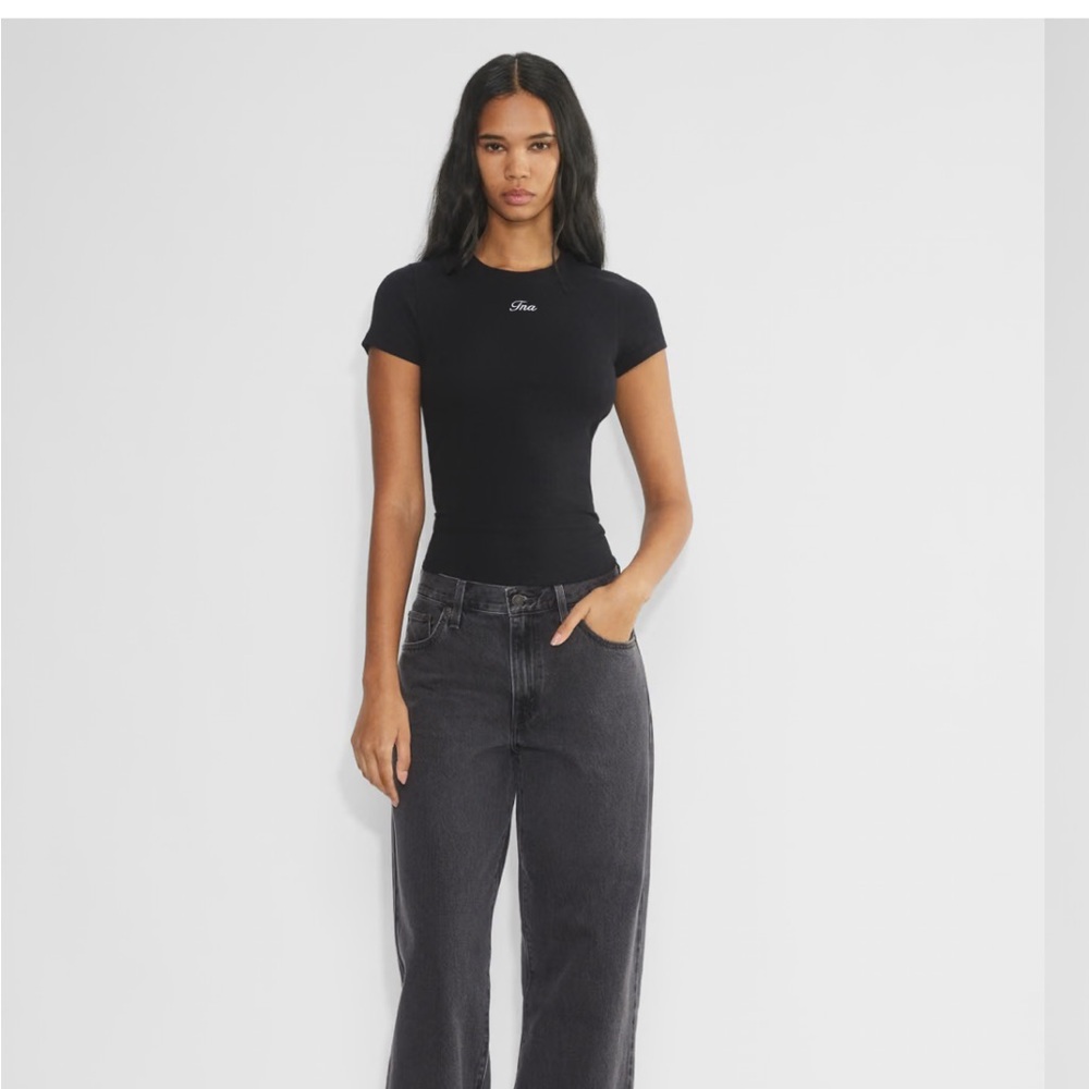 Aritzia Black Short Sleeve Tee